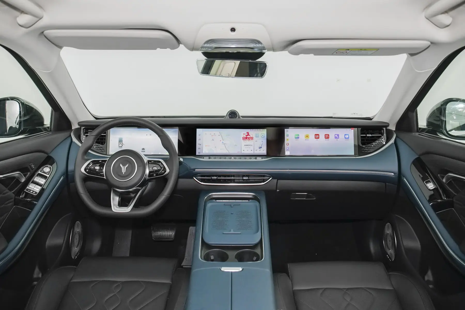 Customized Chinese electric car brand for international market
