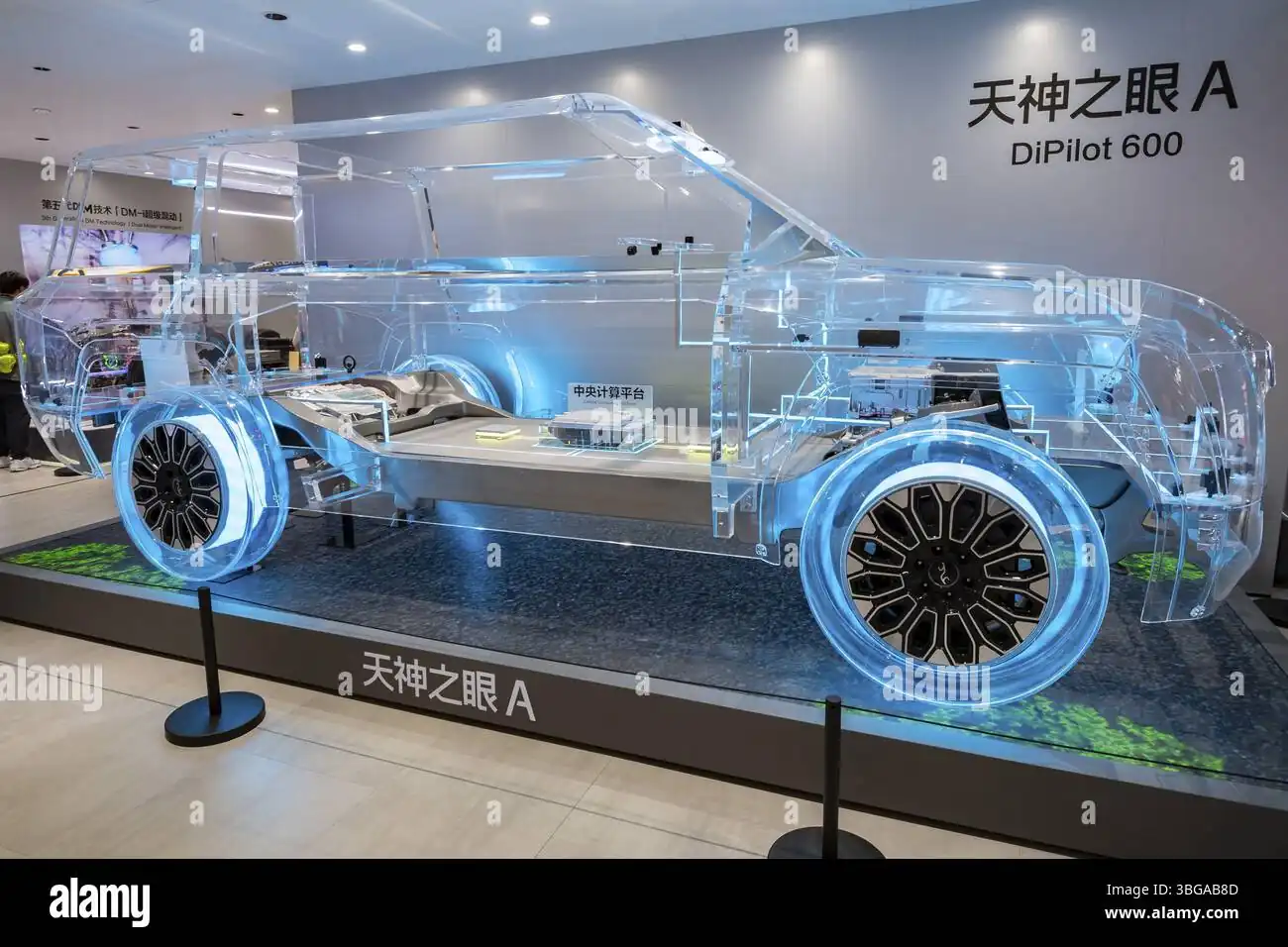 The Ultimate 2026 Importer’s Guide to Shanghai Electric Vehicle Export Hub