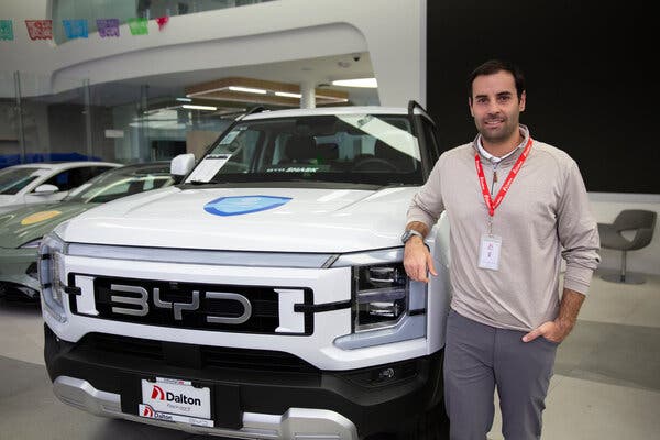 Customized Chinese cars in Mexico for international market