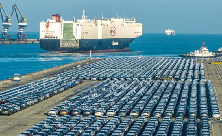 The Ultimate 2026 Importer’s Guide to Container Car Shipping China